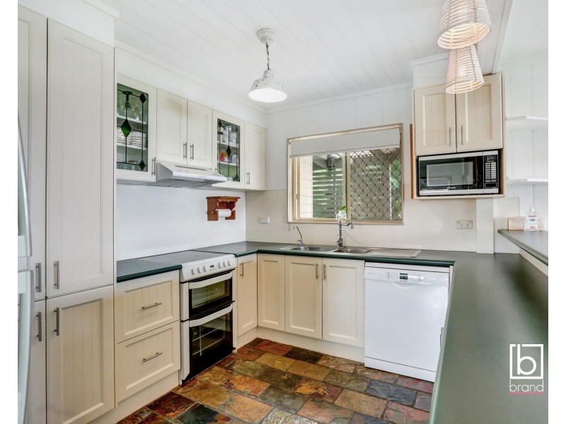 386 Tuggerawong Road, Tuggerawong NSW 2259