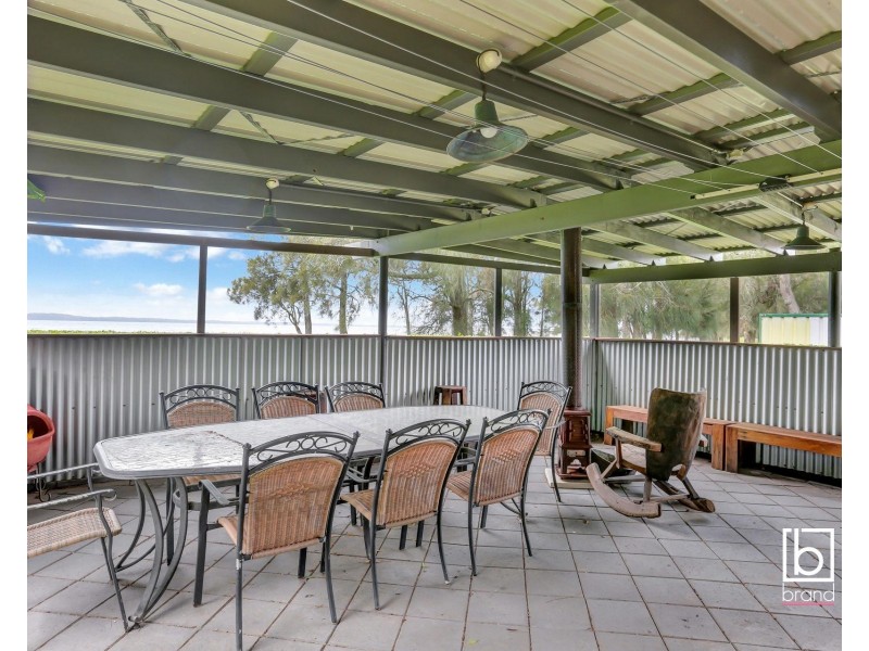 386 Tuggerawong Road, Tuggerawong NSW 2259