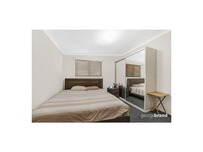 3 Warner Ave, Tuggerawong NSW 2259