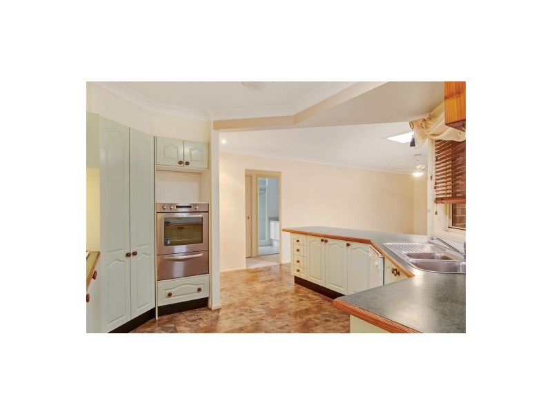 17 Barega Close, Buff Point NSW 2262