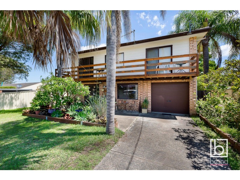 18 Balmoral Drive, Gorokan NSW 2263