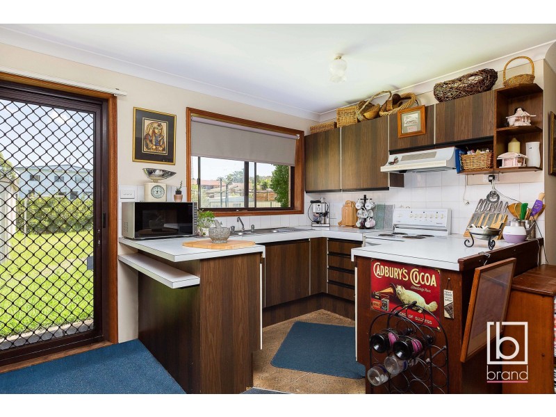 18 Balmoral Drive, Gorokan NSW 2263