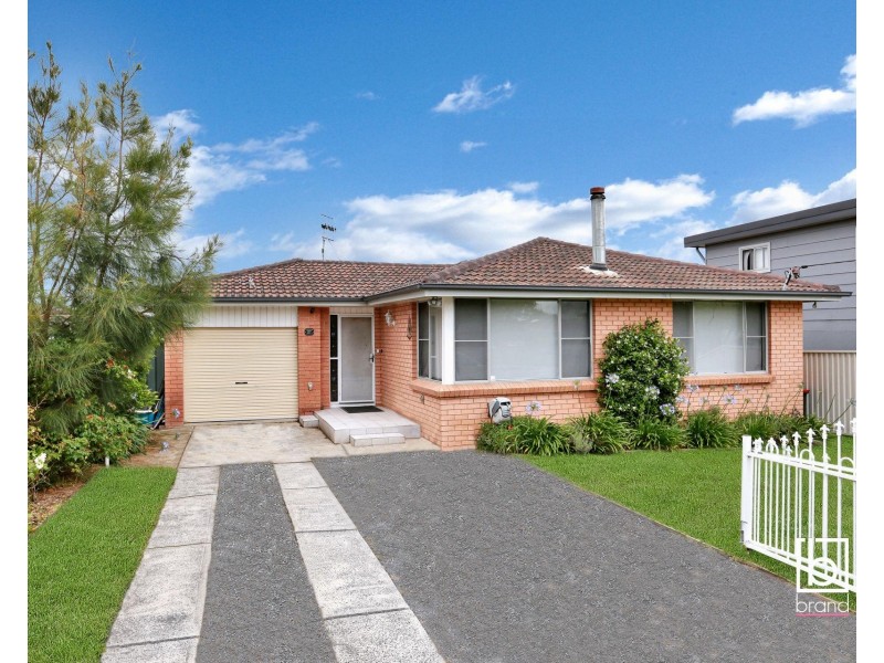 27 Balmoral Drive, Gorokan NSW 2263