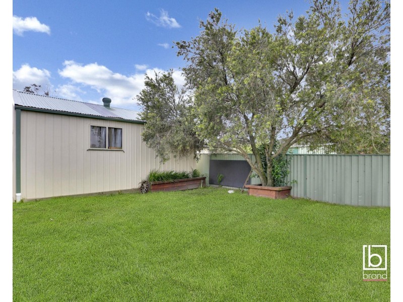 27 Balmoral Drive, Gorokan NSW 2263