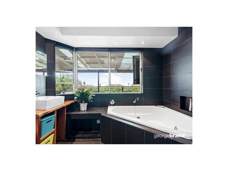 34 Coorabin St, Gorokan NSW 2263