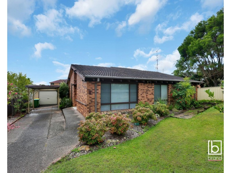 2 Esther Close, Gorokan NSW 2263