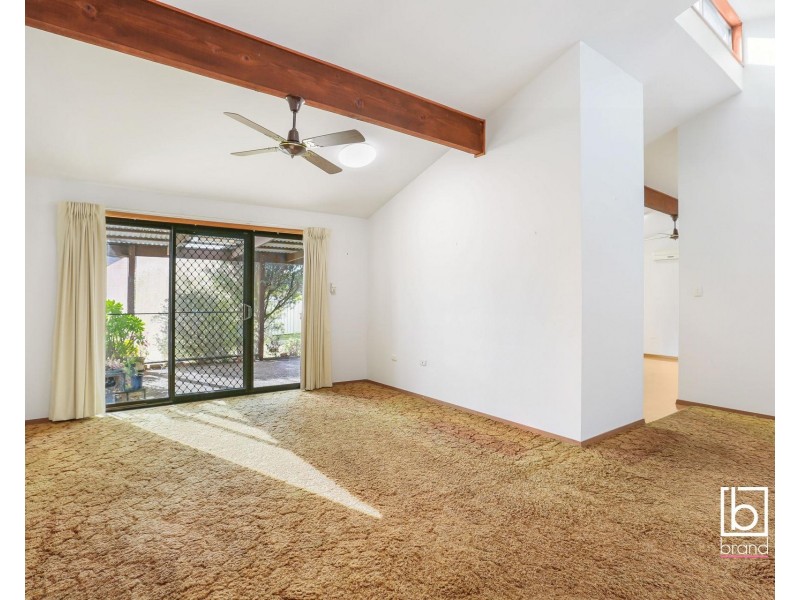 2 Esther Close, Gorokan NSW 2263