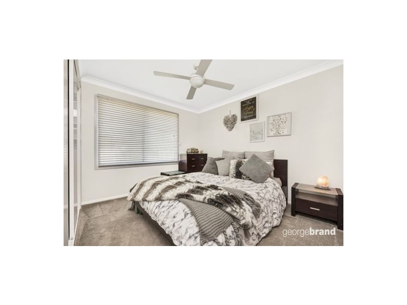 33 Georgina Ave, Gorokan NSW 2263