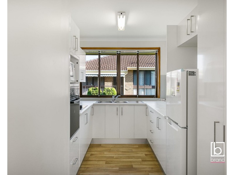 10 Gilbert Avenue, Gorokan NSW 2263