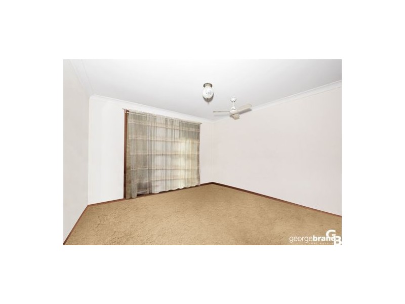 4 Kimberley Street, Gorokan NSW 2263