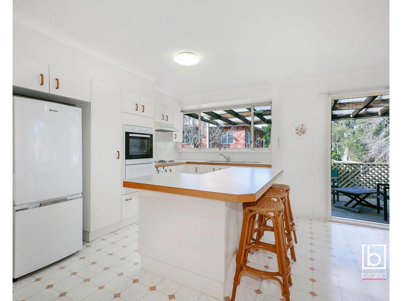 18 Lonsdale Close, Lake Haven NSW 2263