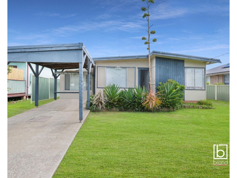 56 Manuka Parade, Gorokan NSW 2263
