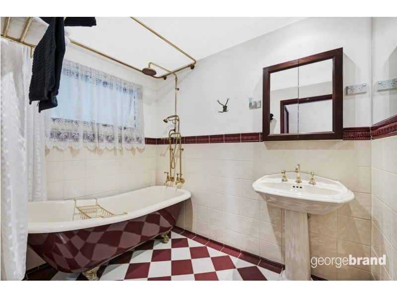 12 Margot Avenue, Gorokan NSW 2263