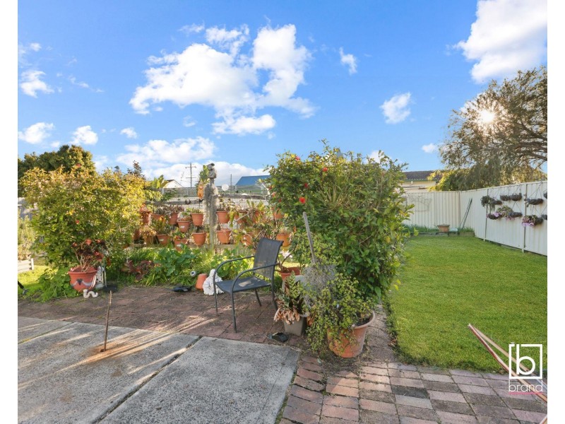 22 Maxwell Avenue, Gorokan NSW 2263