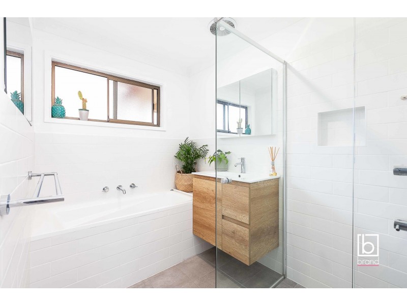 18 Melrose Avenue, Gorokan NSW 2263