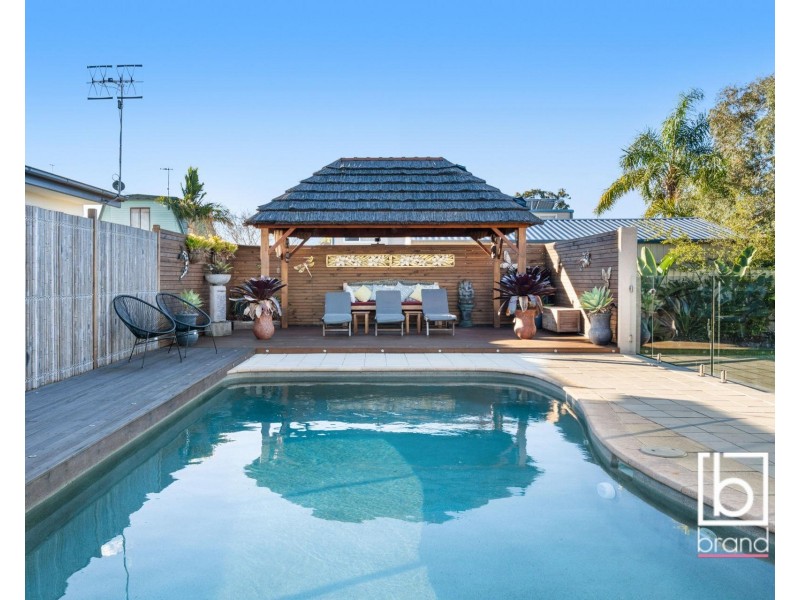 35 Merrendale Avenue, Gorokan NSW 2263