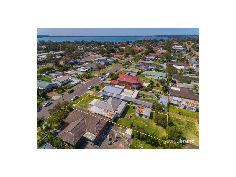 72 Ocean View Road, Gorokan NSW 2263