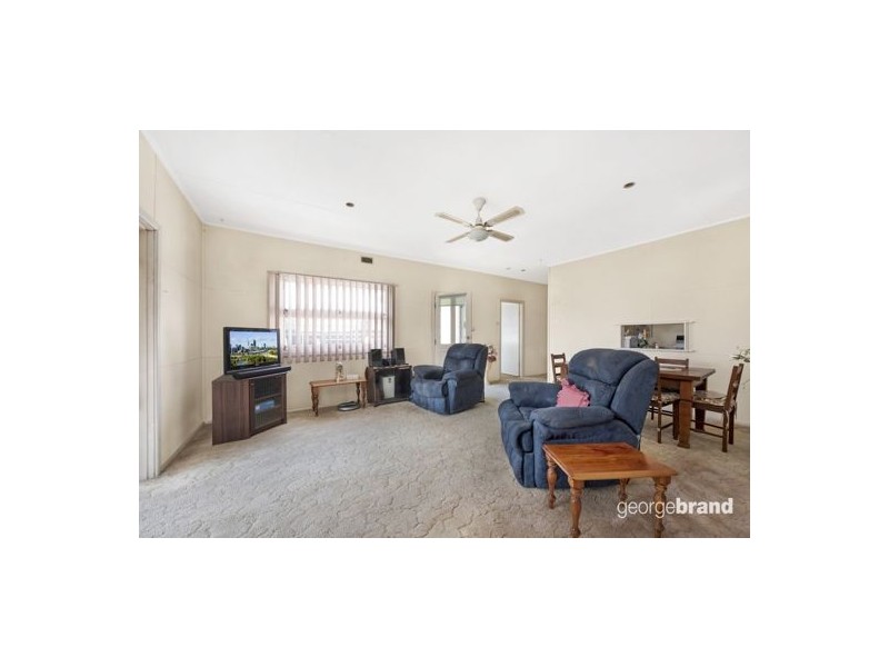 72 Ocean View Road, Gorokan NSW 2263