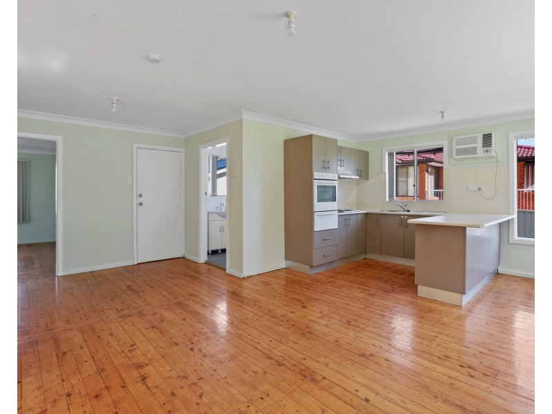 6 Spring Valley Road, Gorokan NSW 2263