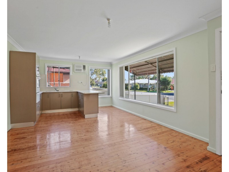 6 Spring Valley Road, Gorokan NSW 2263