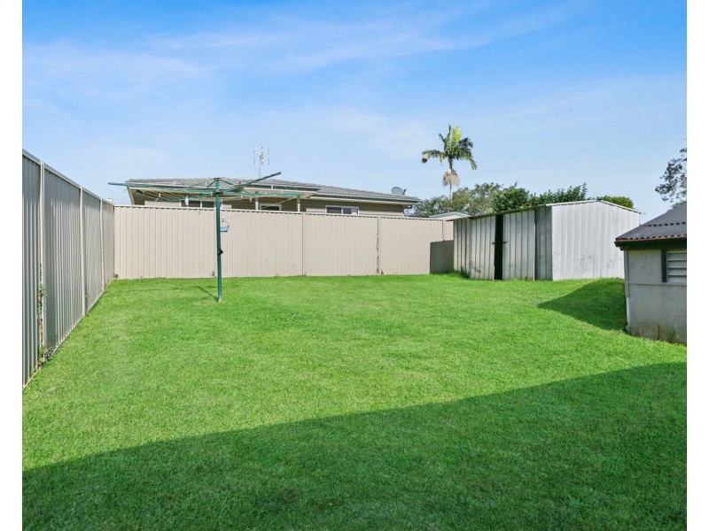 6 Spring Valley Road, Gorokan NSW 2263