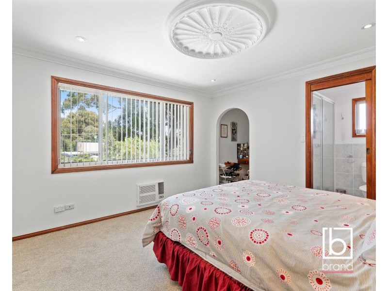 22 Wall Road, Gorokan NSW 2263