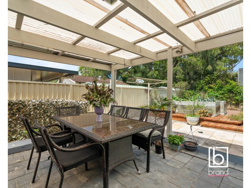 22 Wall Road, Gorokan NSW 2263