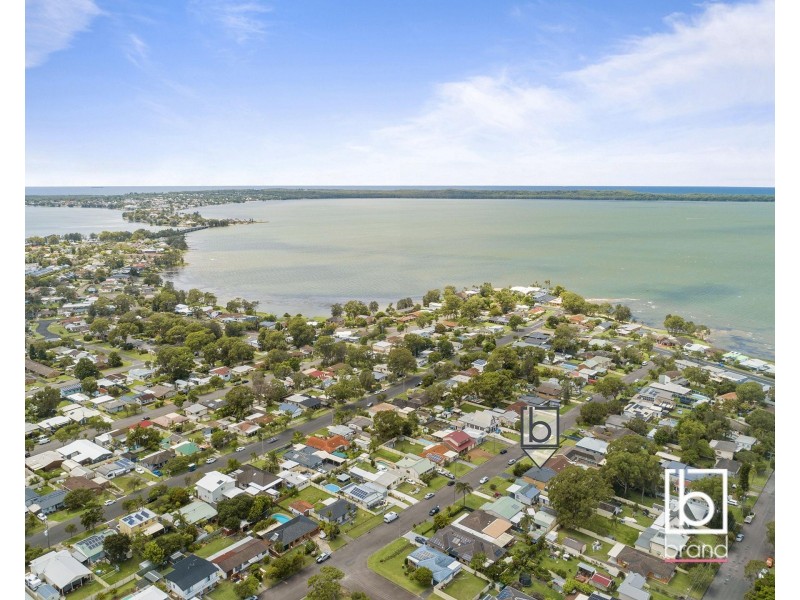 22 Wall Road, Gorokan NSW 2263