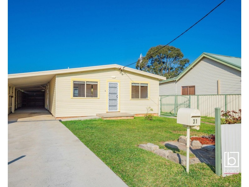 31 WALL RD, Gorokan NSW 2263
