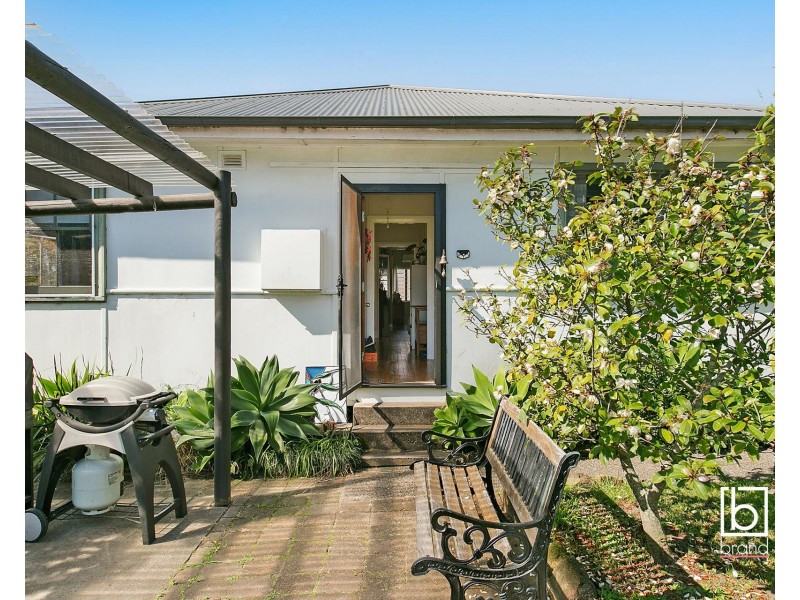 224 Wallarah Rd, Gorokan NSW 2263