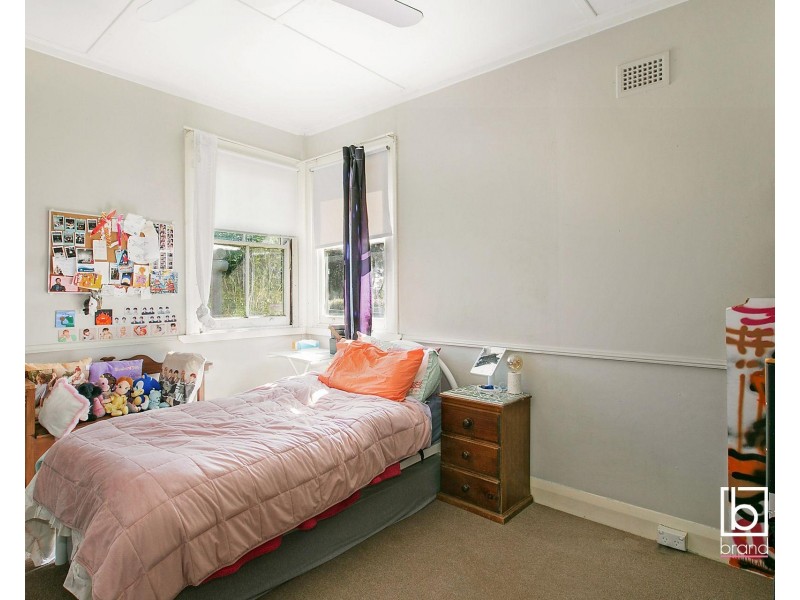 224 Wallarah Rd, Gorokan NSW 2263