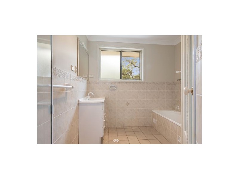 6/2-4 Oxford Drive, Lake Haven NSW 2263
