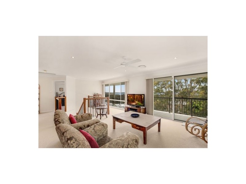 36 Kailua Avenue, Budgewoi NSW 2262