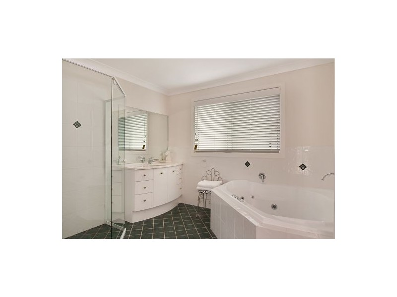 36 Kailua Avenue, Budgewoi NSW 2262