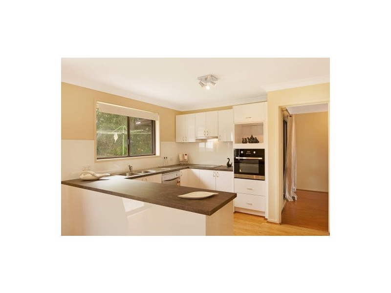 13 Lukela Avenue, Budgewoi NSW 2262