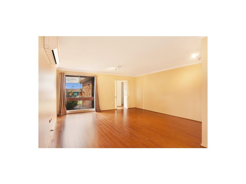 13 Lukela Avenue, Budgewoi NSW 2262