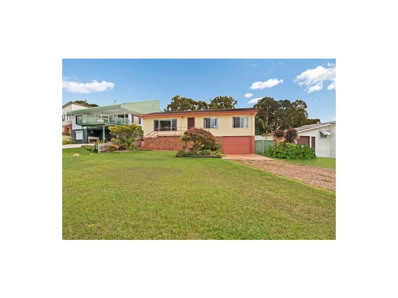 7 Buff Point Avenue, Buff Point NSW 2262