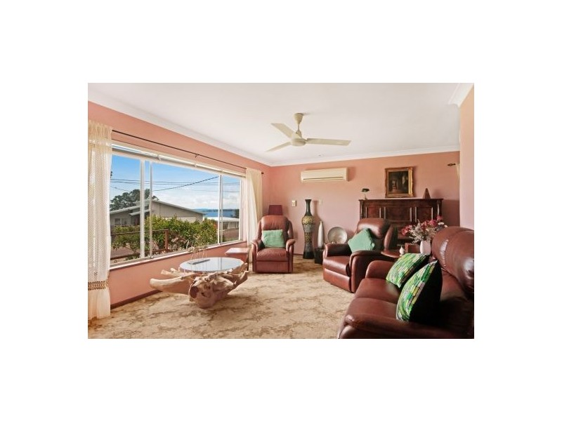 7 Buff Point Avenue, Buff Point NSW 2262