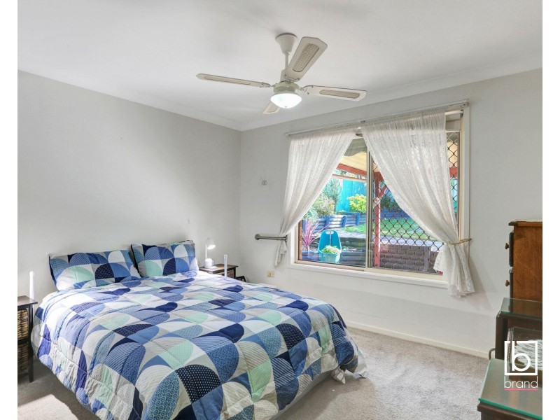 2/1 Merro Close, Lake Haven NSW 2263