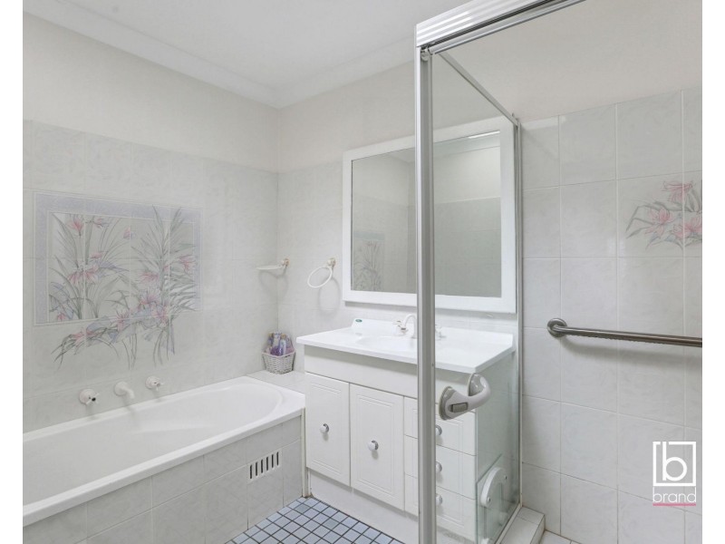 2/1 Merro Close, Lake Haven NSW 2263