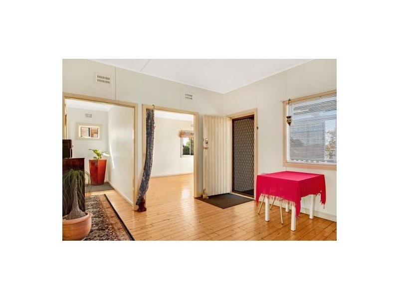 1 Row Street, Wyongah NSW 2259