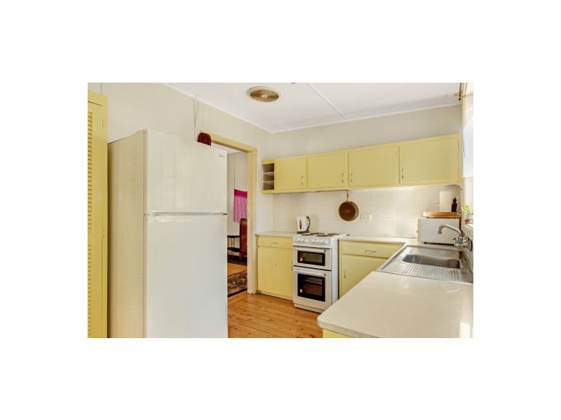 1 Row Street, Wyongah NSW 2259