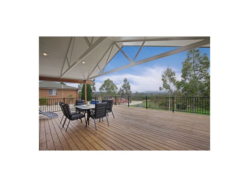 122 Brittania Drive, Watanobbi NSW 2259