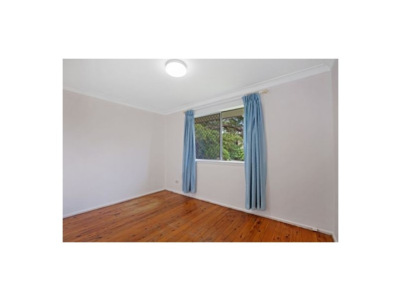 17 Arthur Drive, Wyong NSW 2259