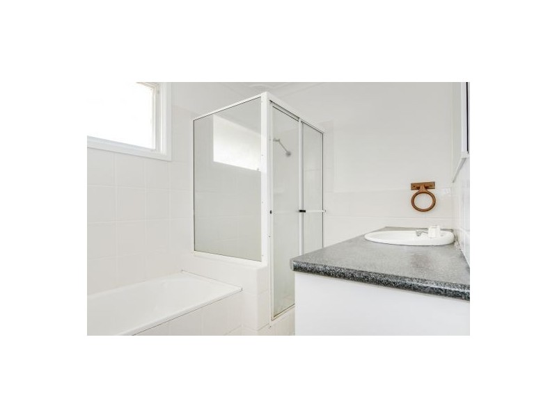 43 Carlisle Row, Fishing Point NSW 2283