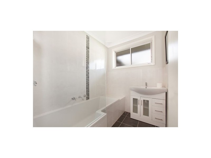 9 Hillcrest Avenue, Tacoma NSW 2259