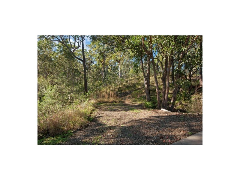 2 Lake Ridge Lane, Murrays Beach NSW 2281