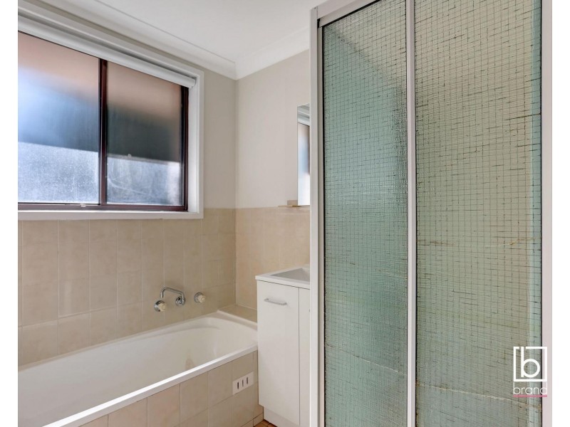 1/10-12 Wallarah Road, Gorokan NSW 2263
