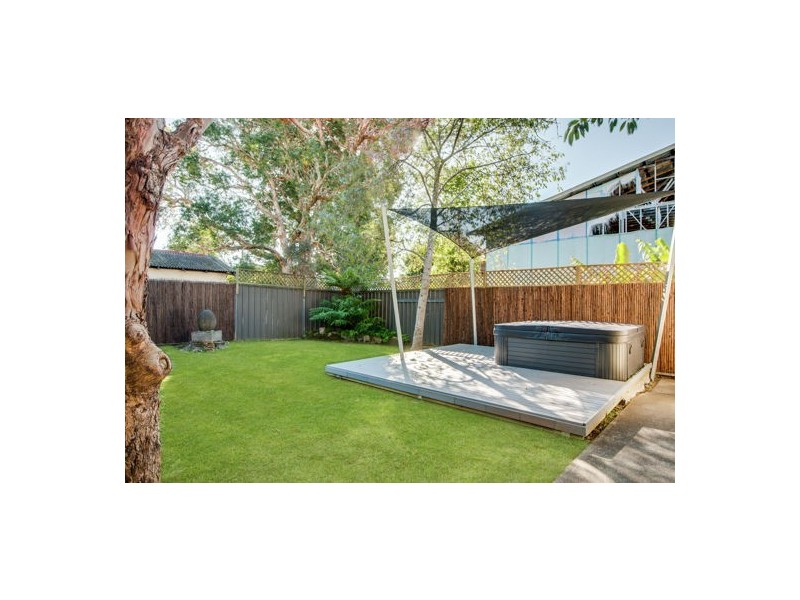 18 Ocean Street, Budgewoi NSW 2262