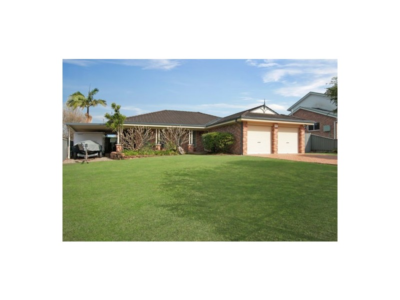 10 Oxford Drive, Lake Haven NSW 2263